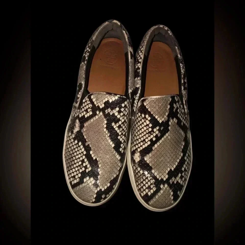 Tory Burch Snakeskin Slip-on shoes